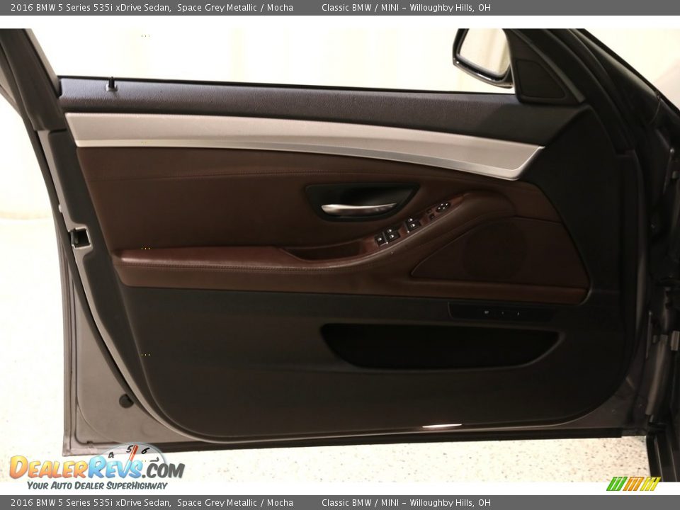 2016 BMW 5 Series 535i xDrive Sedan Space Grey Metallic / Mocha Photo #4