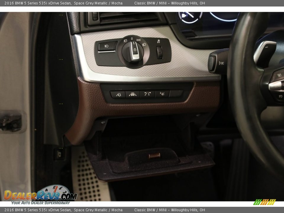 2016 BMW 5 Series 535i xDrive Sedan Space Grey Metallic / Mocha Photo #5