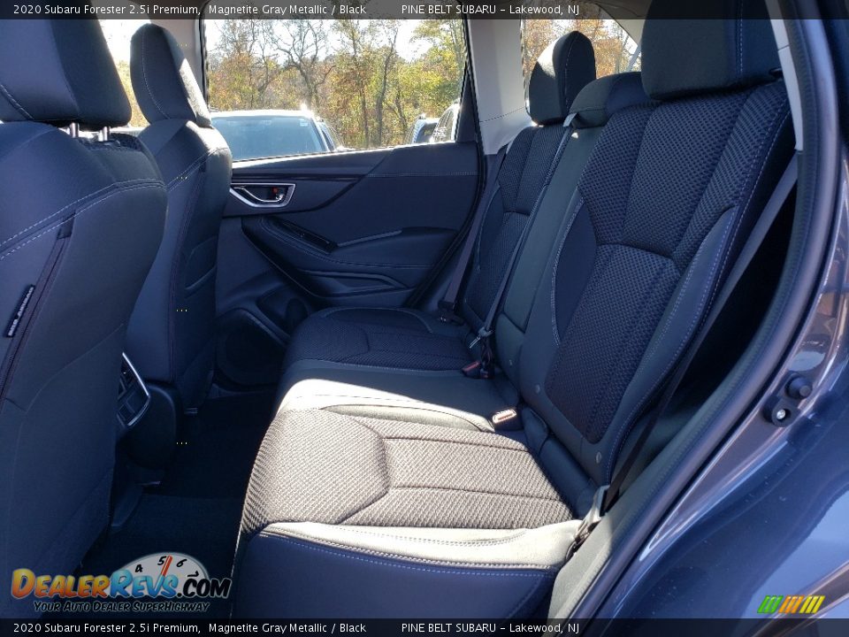 2020 Subaru Forester 2.5i Premium Magnetite Gray Metallic / Black Photo #6