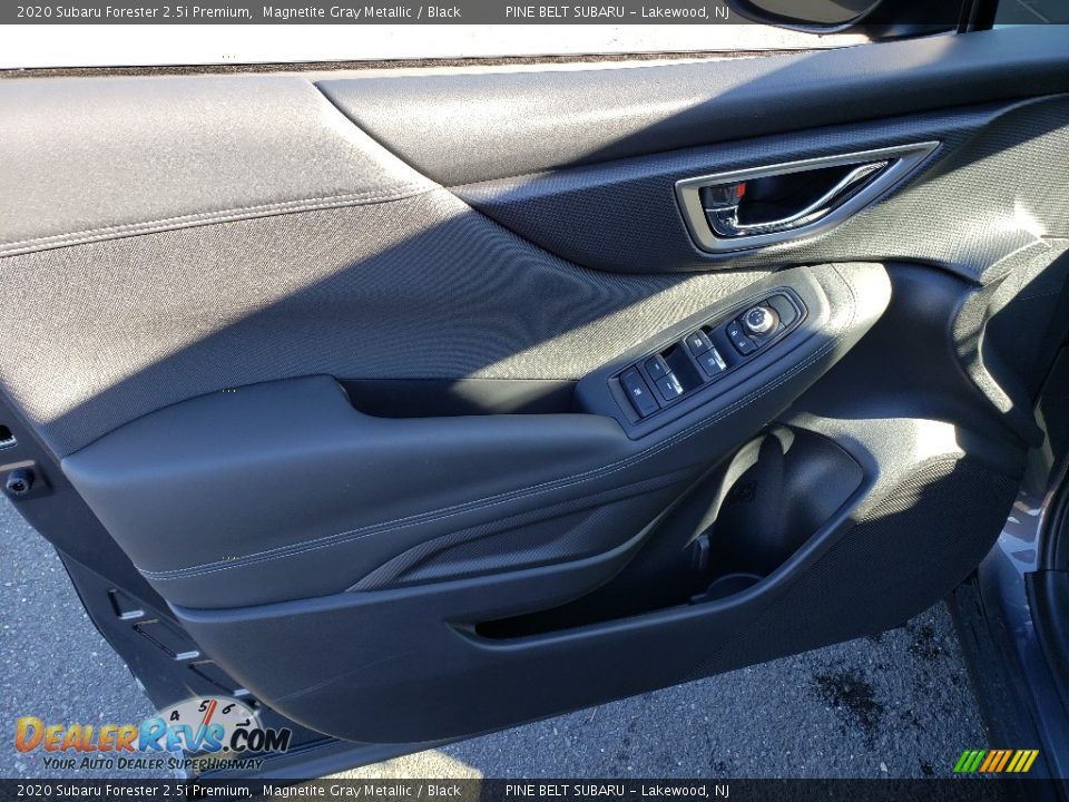 2020 Subaru Forester 2.5i Premium Magnetite Gray Metallic / Black Photo #8