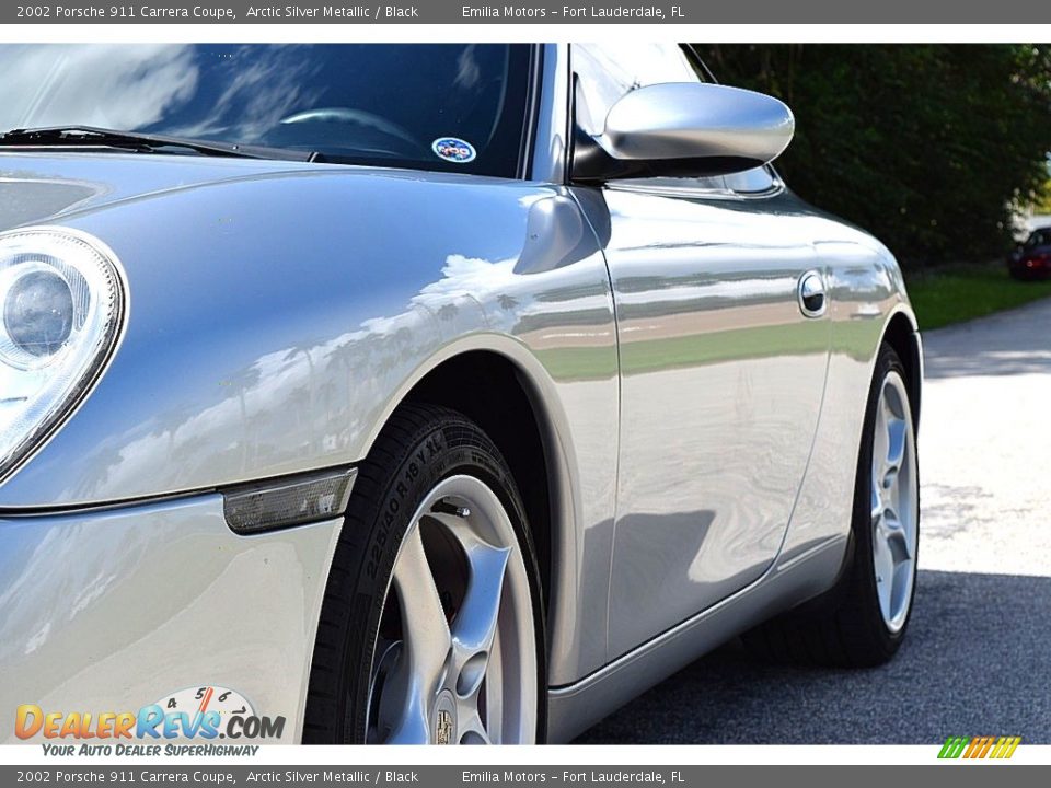 2002 Porsche 911 Carrera Coupe Arctic Silver Metallic / Black Photo #17