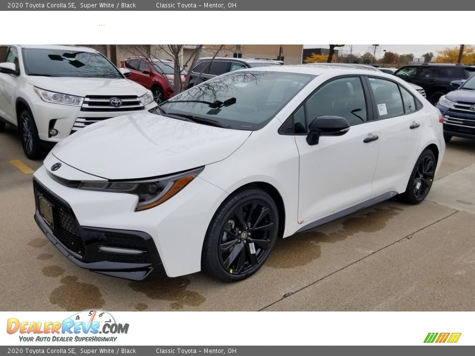 2020 Toyota Corolla SE Super White / Black Photo #1