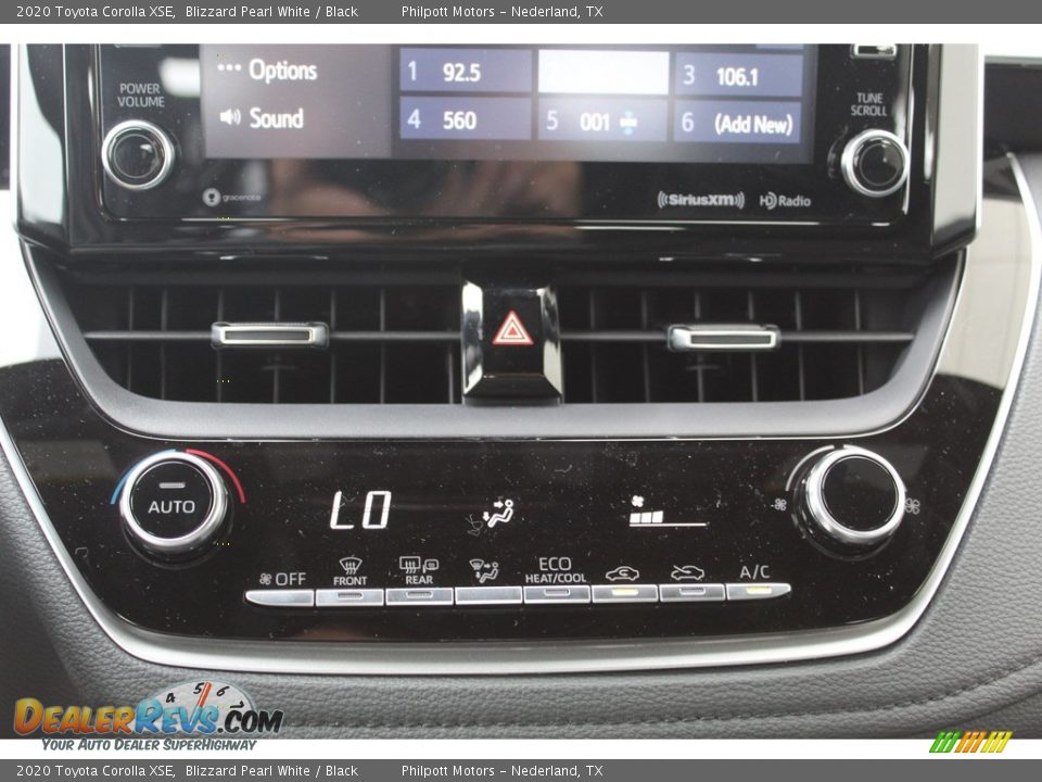 2020 Toyota Corolla XSE Blizzard Pearl White / Black Photo #17