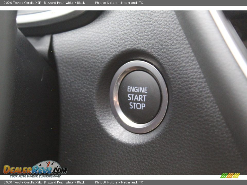2020 Toyota Corolla XSE Blizzard Pearl White / Black Photo #18