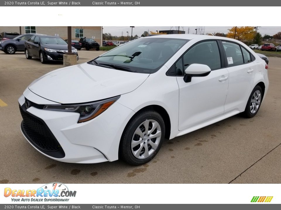 2020 Toyota Corolla LE Super White / Black Photo #1