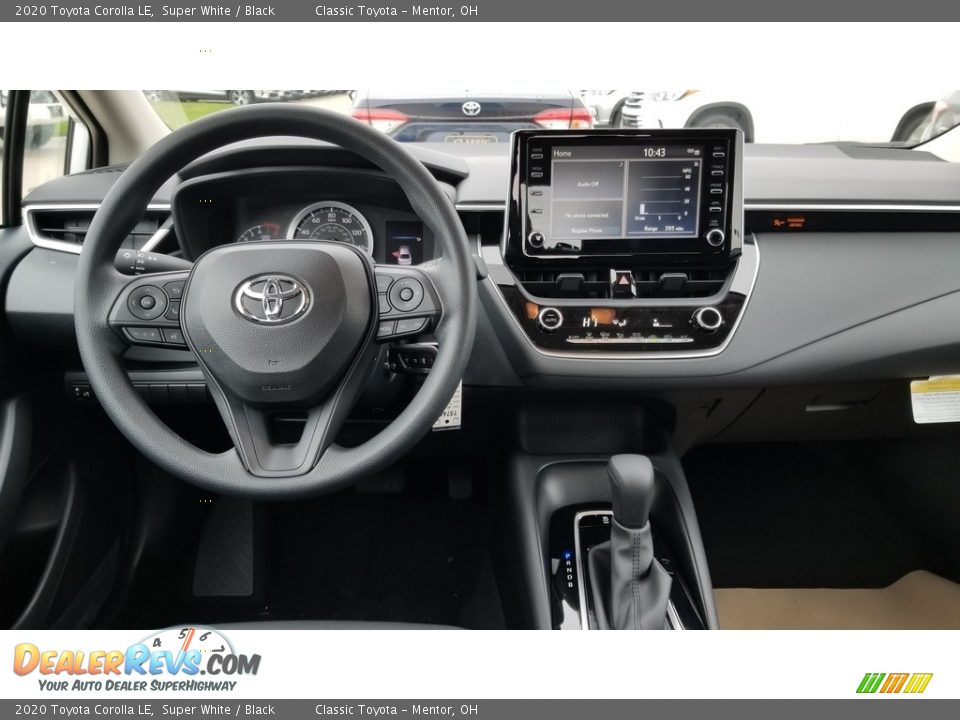 2020 Toyota Corolla LE Super White / Black Photo #4