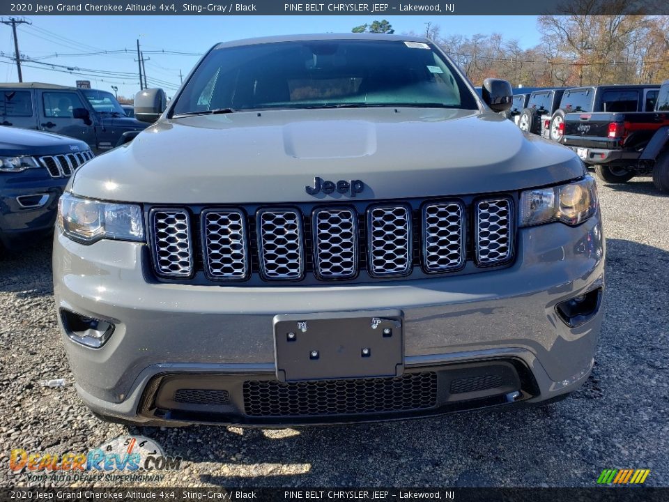 2020 Jeep Grand Cherokee Altitude 4x4 Sting-Gray / Black Photo #2