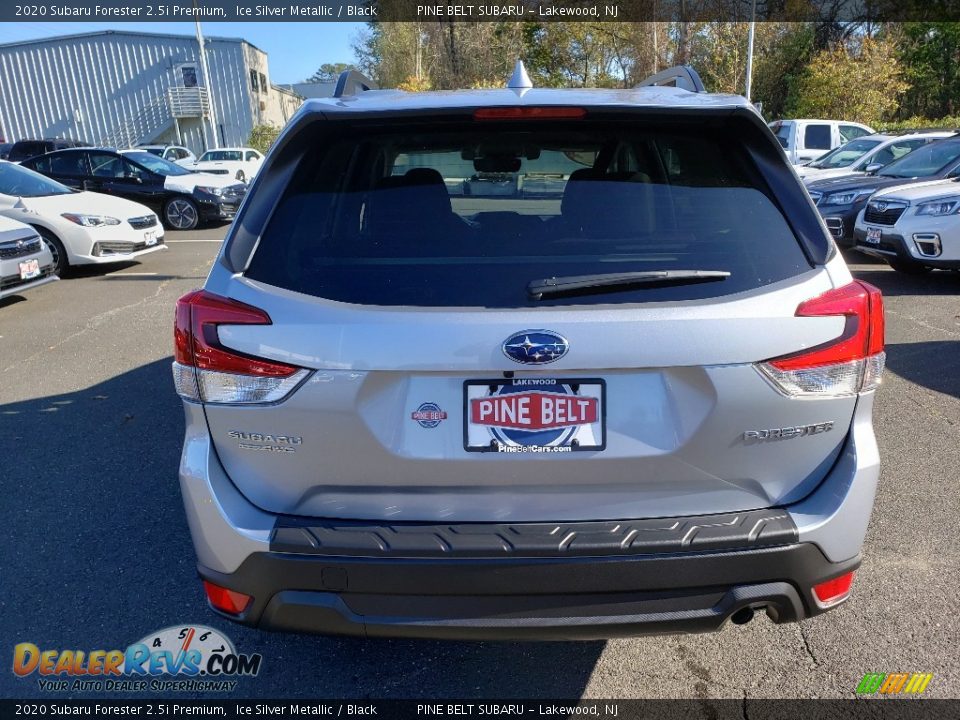 2020 Subaru Forester 2.5i Premium Ice Silver Metallic / Black Photo #5