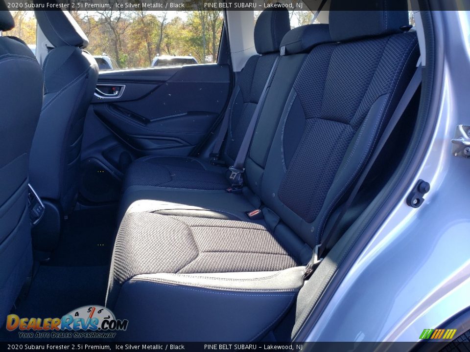 2020 Subaru Forester 2.5i Premium Ice Silver Metallic / Black Photo #6