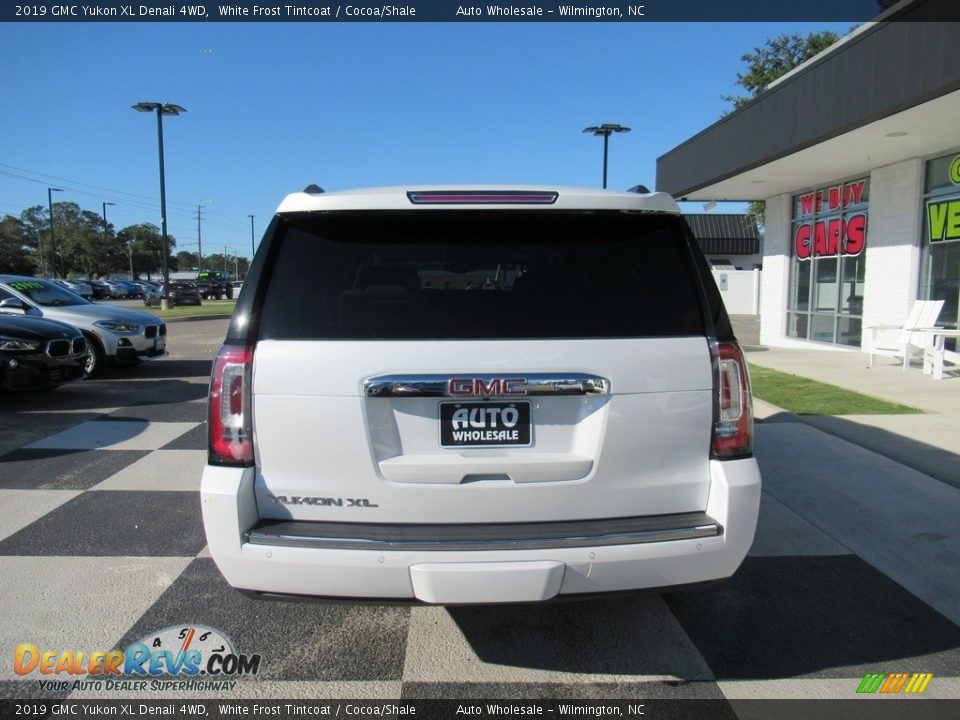 2019 GMC Yukon XL Denali 4WD White Frost Tintcoat / Cocoa/Shale Photo #4
