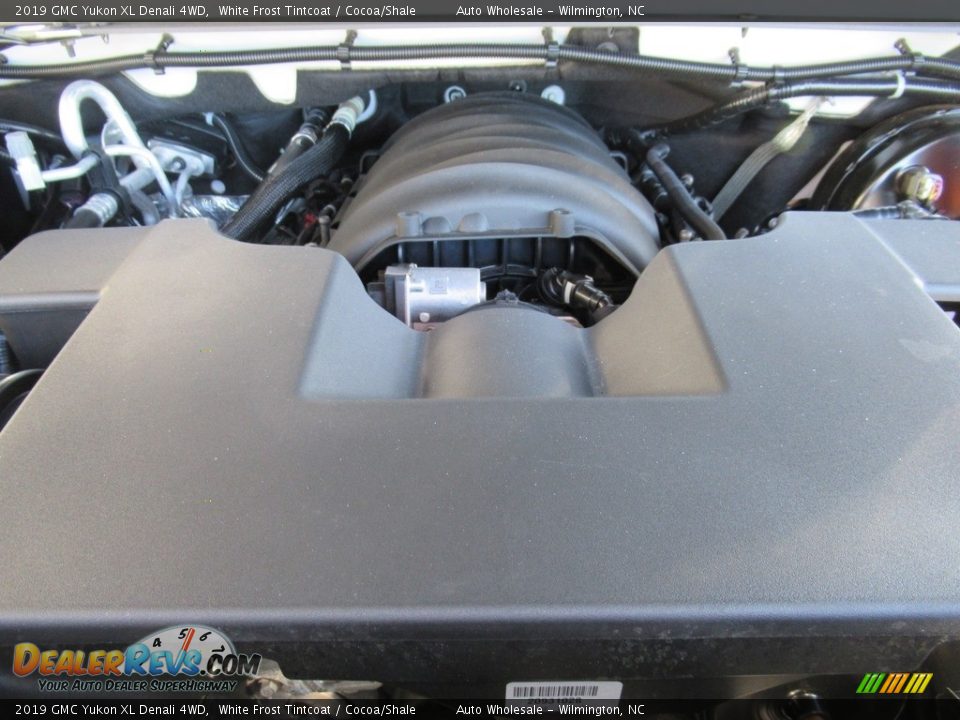 2019 GMC Yukon XL Denali 4WD White Frost Tintcoat / Cocoa/Shale Photo #6