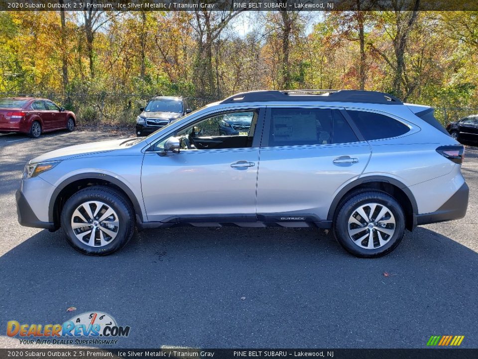 2020 Subaru Outback 2.5i Premium Ice Silver Metallic / Titanium Gray Photo #3