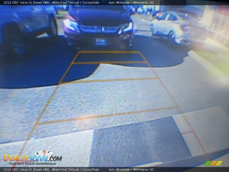 2019 GMC Yukon XL Denali 4WD White Frost Tintcoat / Cocoa/Shale Photo #19