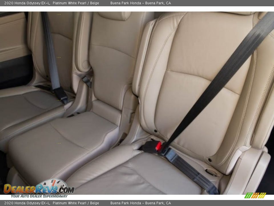 2020 Honda Odyssey EX-L Platinum White Pearl / Beige Photo #26