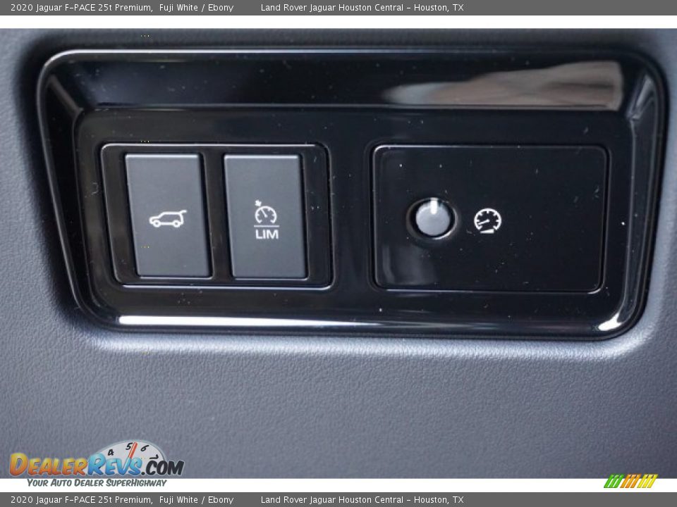 2020 Jaguar F-PACE 25t Premium Fuji White / Ebony Photo #17