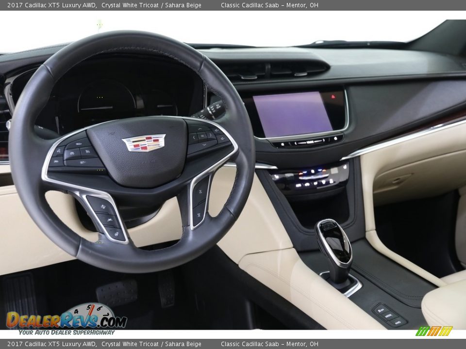 2017 Cadillac XT5 Luxury AWD Crystal White Tricoat / Sahara Beige Photo #6