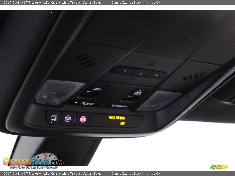 2017 Cadillac XT5 Luxury AWD Crystal White Tricoat / Sahara Beige Photo #9