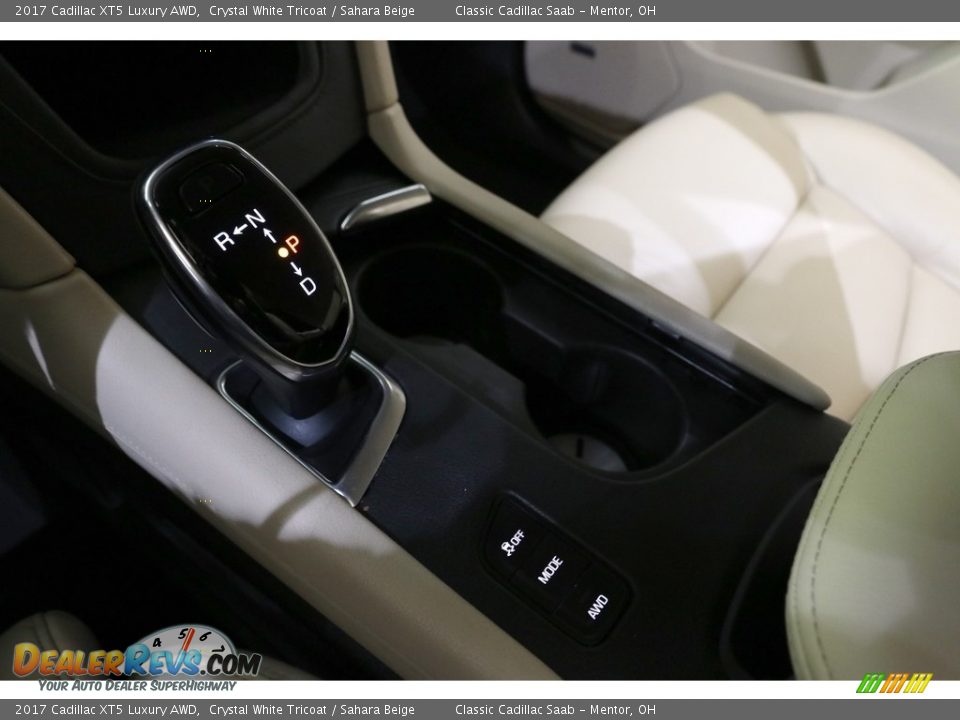2017 Cadillac XT5 Luxury AWD Crystal White Tricoat / Sahara Beige Photo #19
