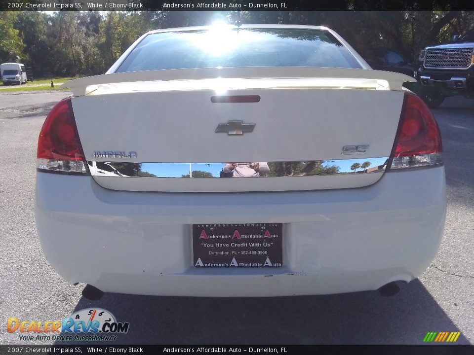 2007 Chevrolet Impala SS White / Ebony Black Photo #4