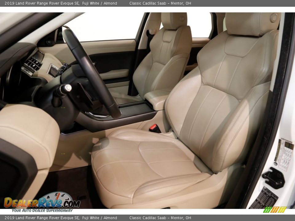 Front Seat of 2019 Land Rover Range Rover Evoque SE Photo #5