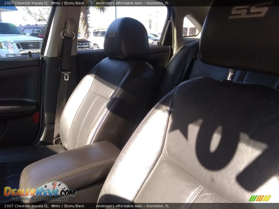 2007 Chevrolet Impala SS White / Ebony Black Photo #11