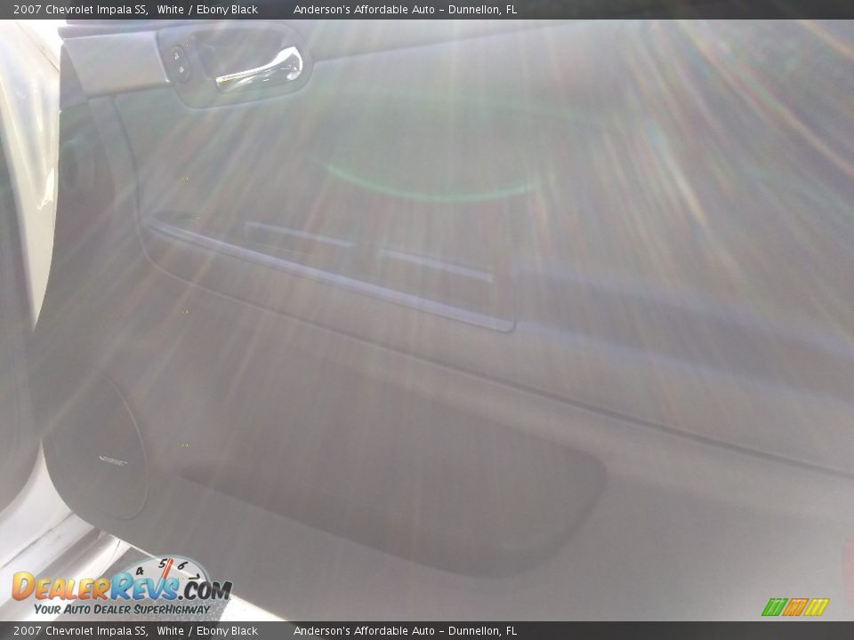 2007 Chevrolet Impala SS White / Ebony Black Photo #17