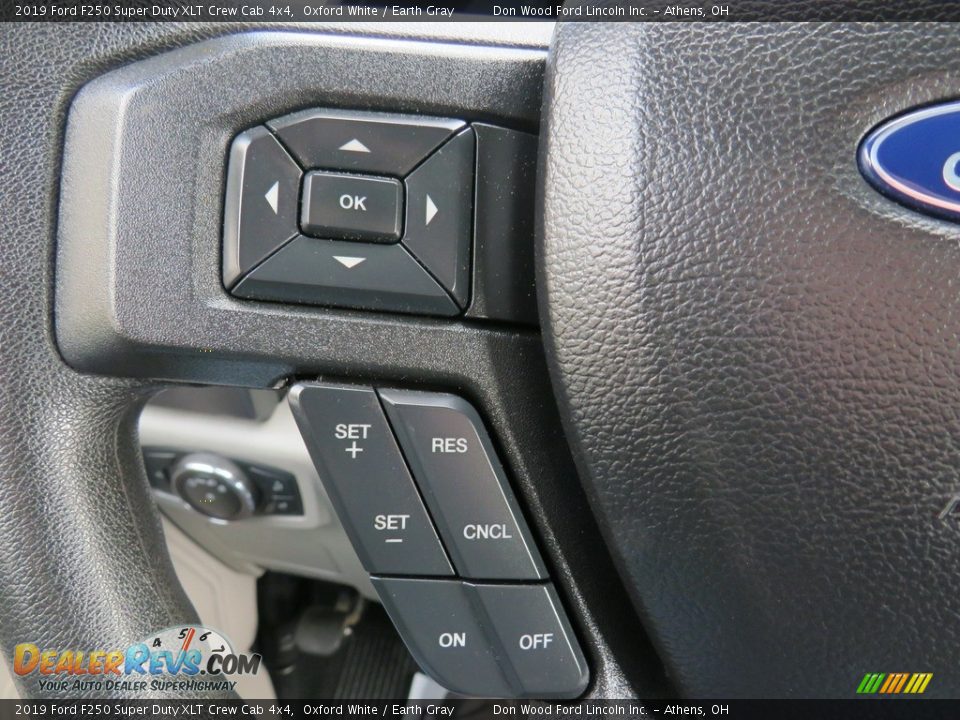 2019 Ford F250 Super Duty XLT Crew Cab 4x4 Oxford White / Earth Gray Photo #30
