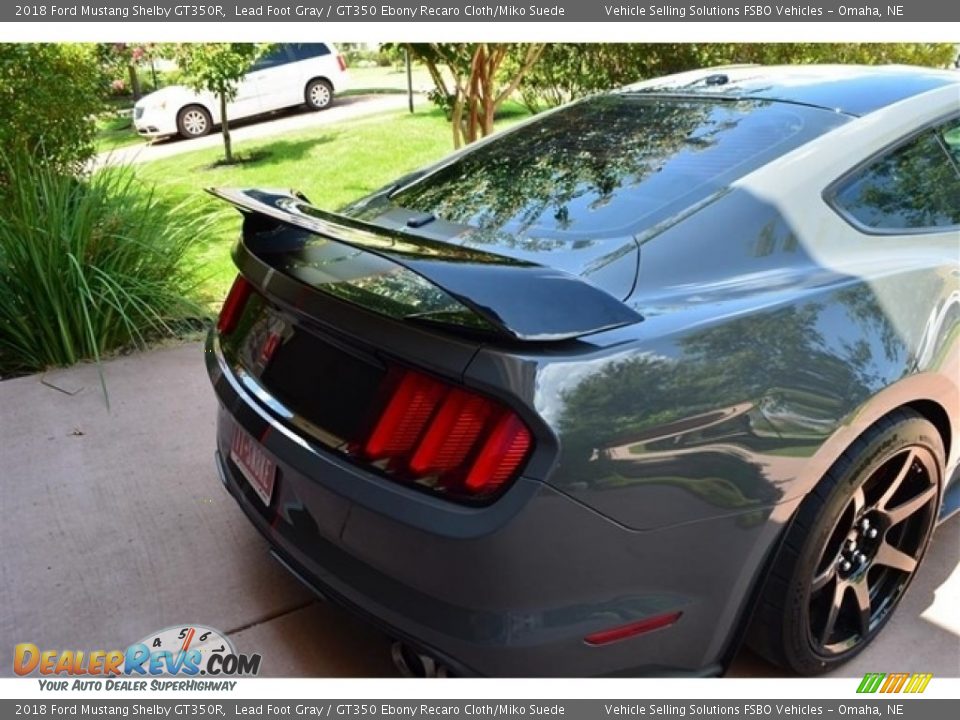 2018 Ford Mustang Shelby GT350R Lead Foot Gray / GT350 Ebony Recaro Cloth/Miko Suede Photo #20