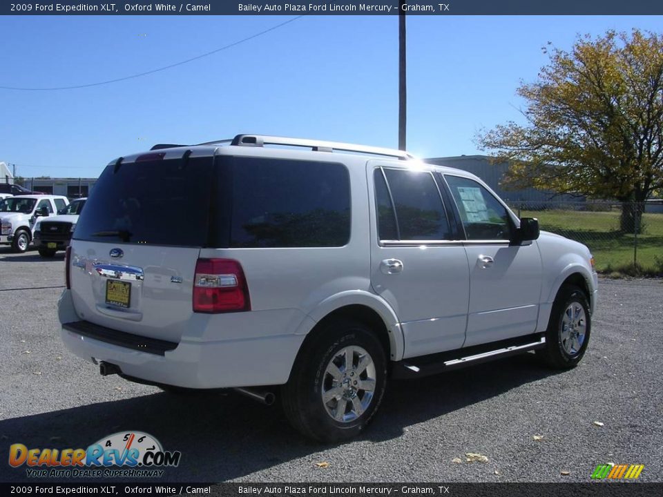 2009 Ford Expedition XLT Oxford White / Camel Photo #6