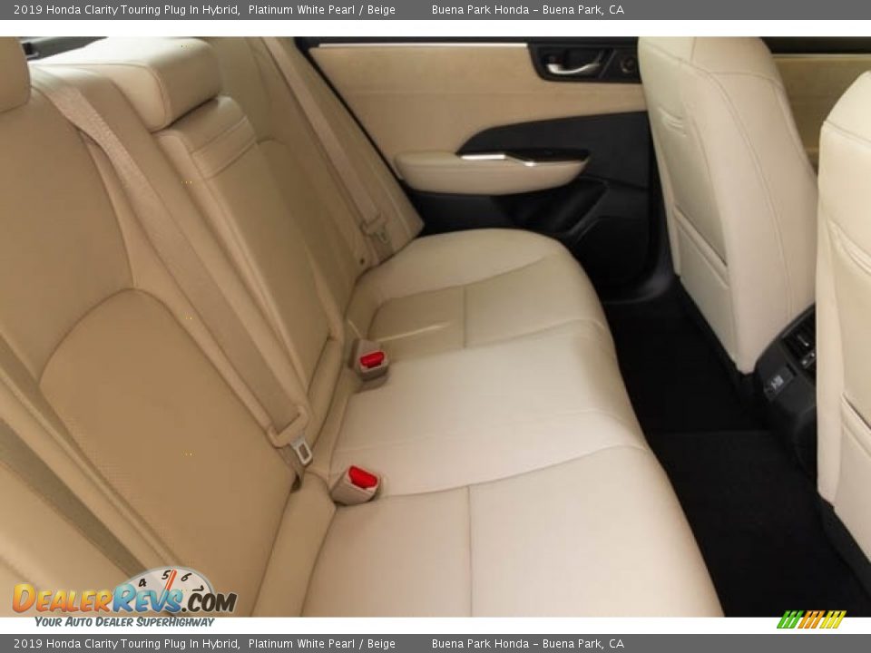 2019 Honda Clarity Touring Plug In Hybrid Platinum White Pearl / Beige Photo #21