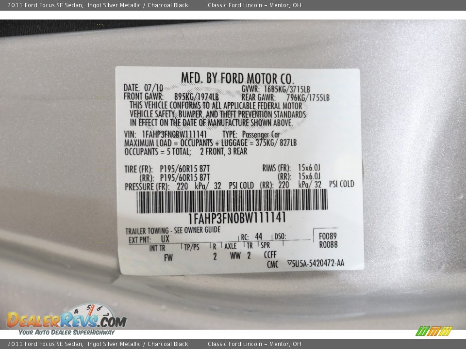 2011 Ford Focus SE Sedan Ingot Silver Metallic / Charcoal Black Photo #19