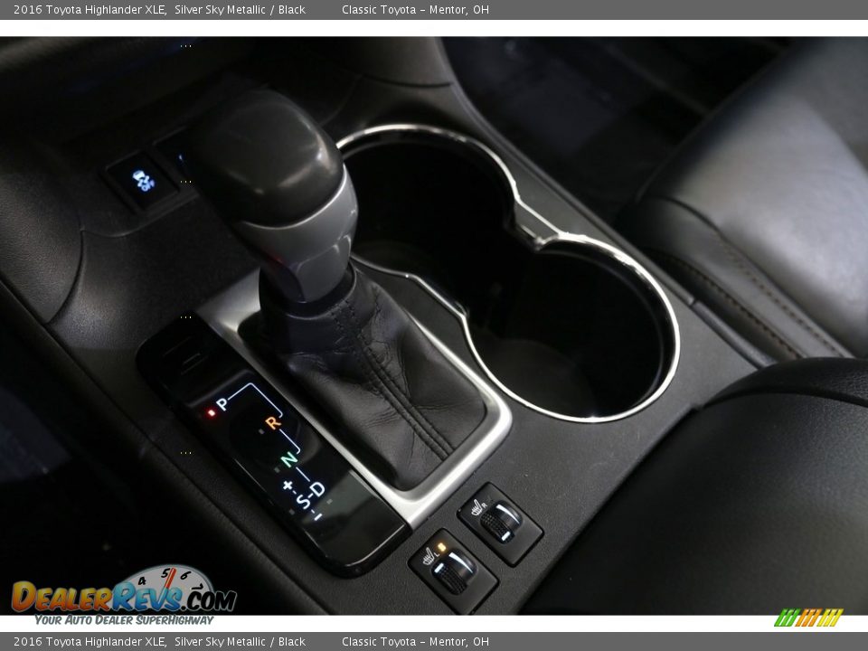 2016 Toyota Highlander XLE Silver Sky Metallic / Black Photo #16