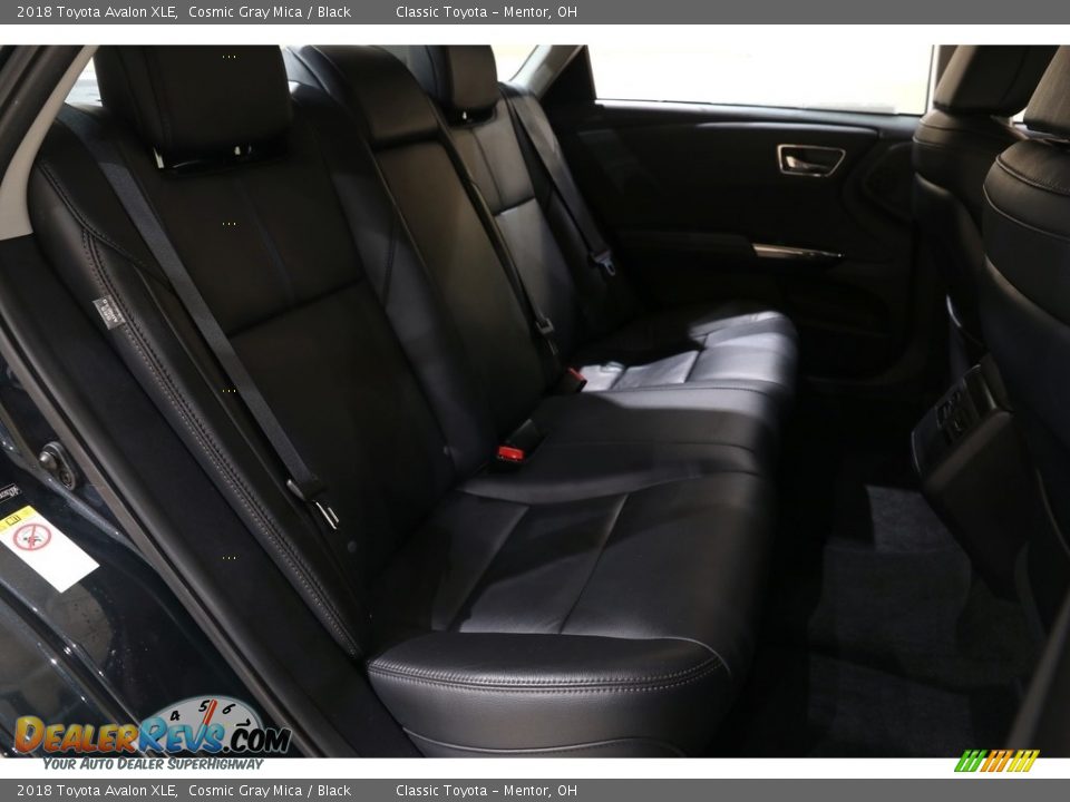 2018 Toyota Avalon XLE Cosmic Gray Mica / Black Photo #17