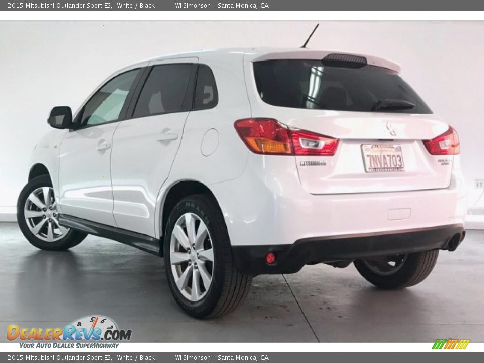 2015 Mitsubishi Outlander Sport ES White / Black Photo #10