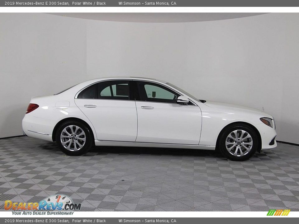 2019 Mercedes-Benz E 300 Sedan Polar White / Black Photo #4