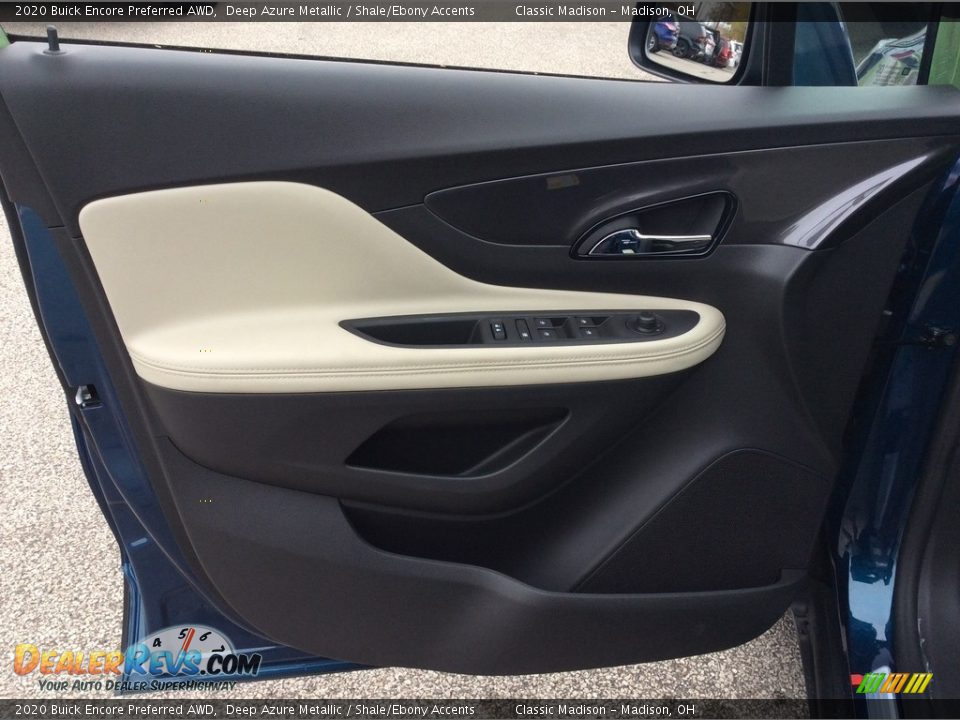 Door Panel of 2020 Buick Encore Preferred AWD Photo #10