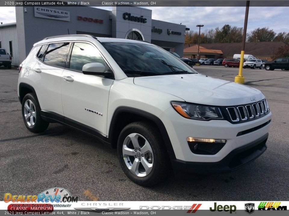 2020 Jeep Compass Latitude 4x4 White / Black Photo #1