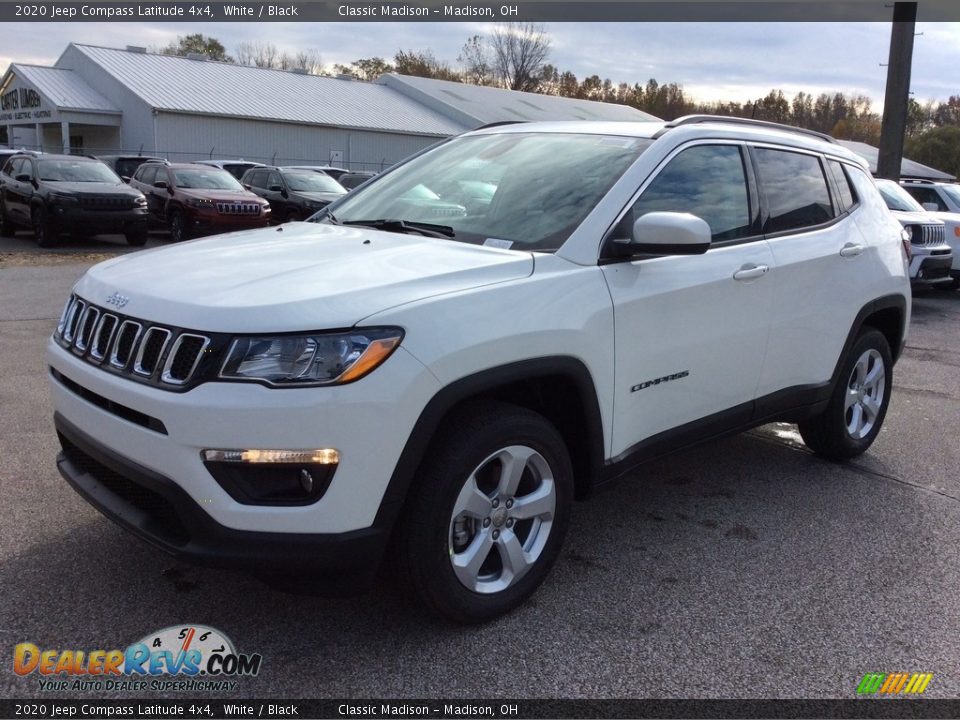 2020 Jeep Compass Latitude 4x4 White / Black Photo #5
