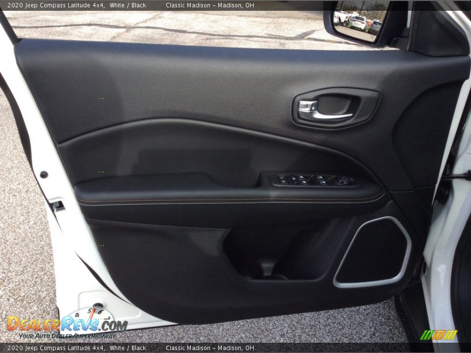 2020 Jeep Compass Latitude 4x4 White / Black Photo #10