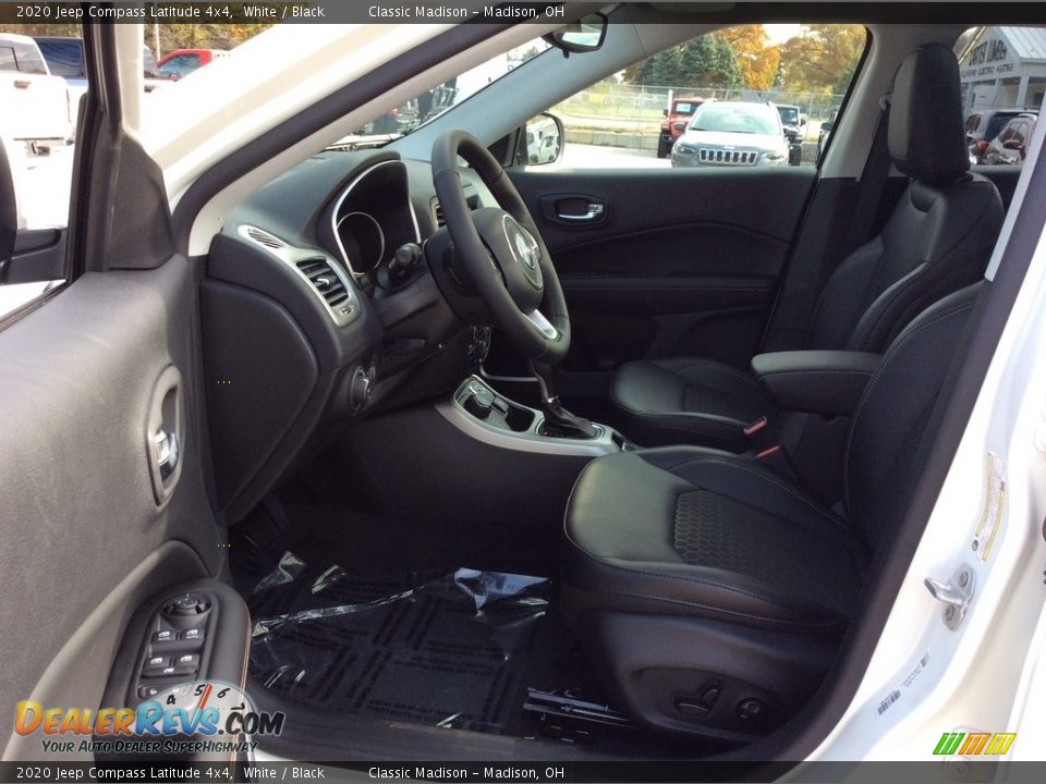 2020 Jeep Compass Latitude 4x4 White / Black Photo #11