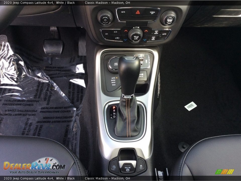 2020 Jeep Compass Latitude 4x4 White / Black Photo #13