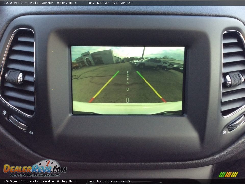 2020 Jeep Compass Latitude 4x4 White / Black Photo #16