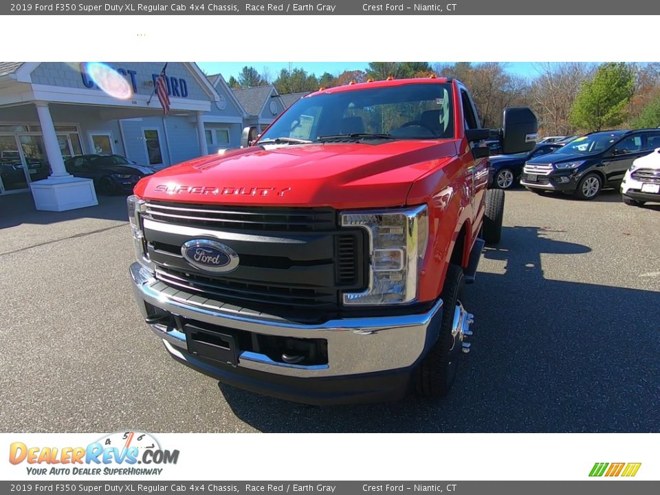2019 Ford F350 Super Duty XL Regular Cab 4x4 Chassis Race Red / Earth Gray Photo #8
