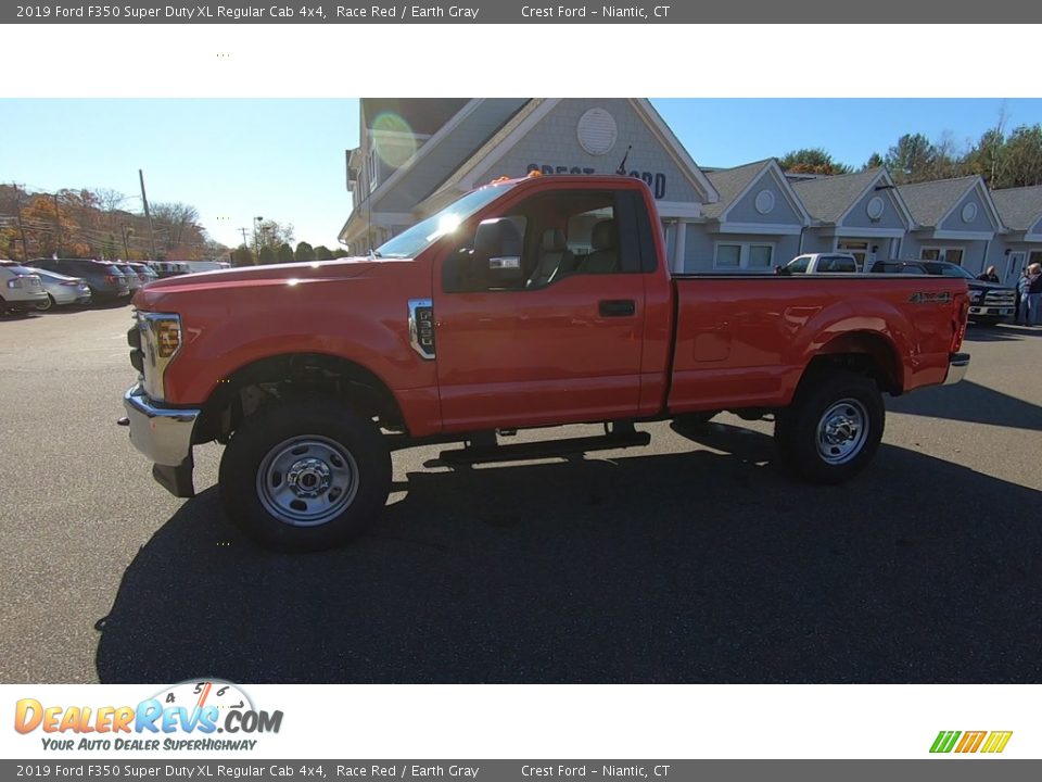 2019 Ford F350 Super Duty XL Regular Cab 4x4 Race Red / Earth Gray Photo #11