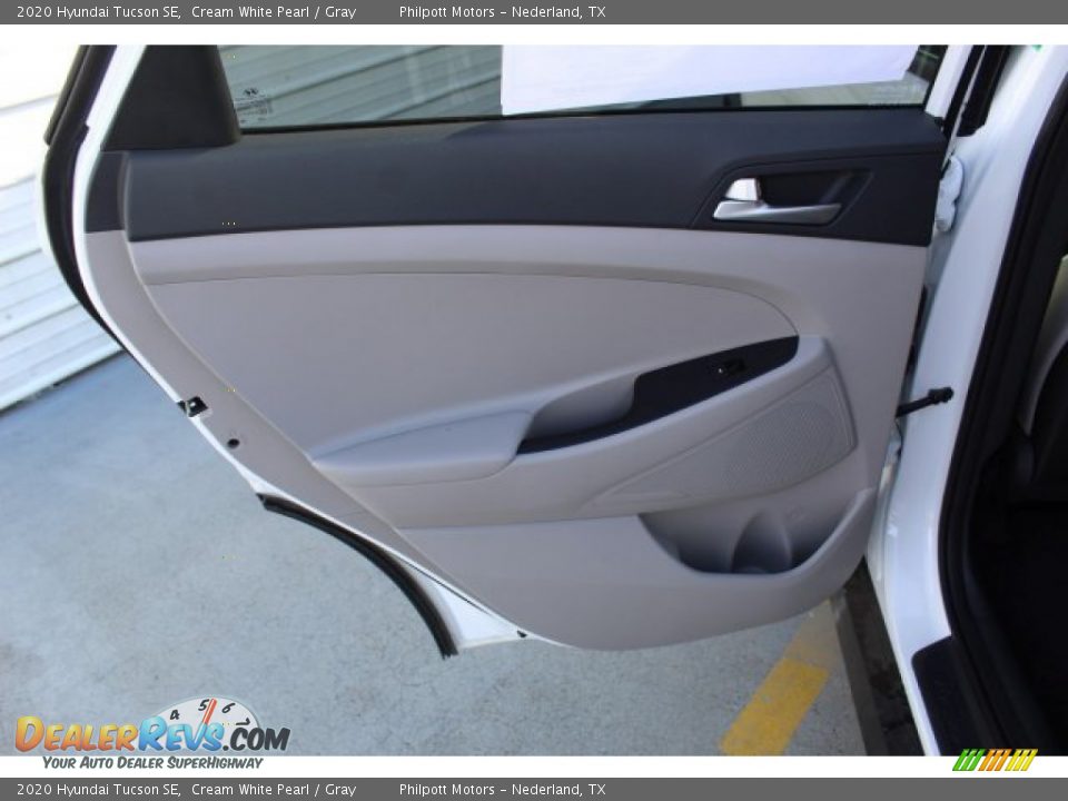 2020 Hyundai Tucson SE Cream White Pearl / Gray Photo #17