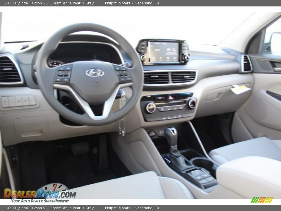 2020 Hyundai Tucson SE Cream White Pearl / Gray Photo #19