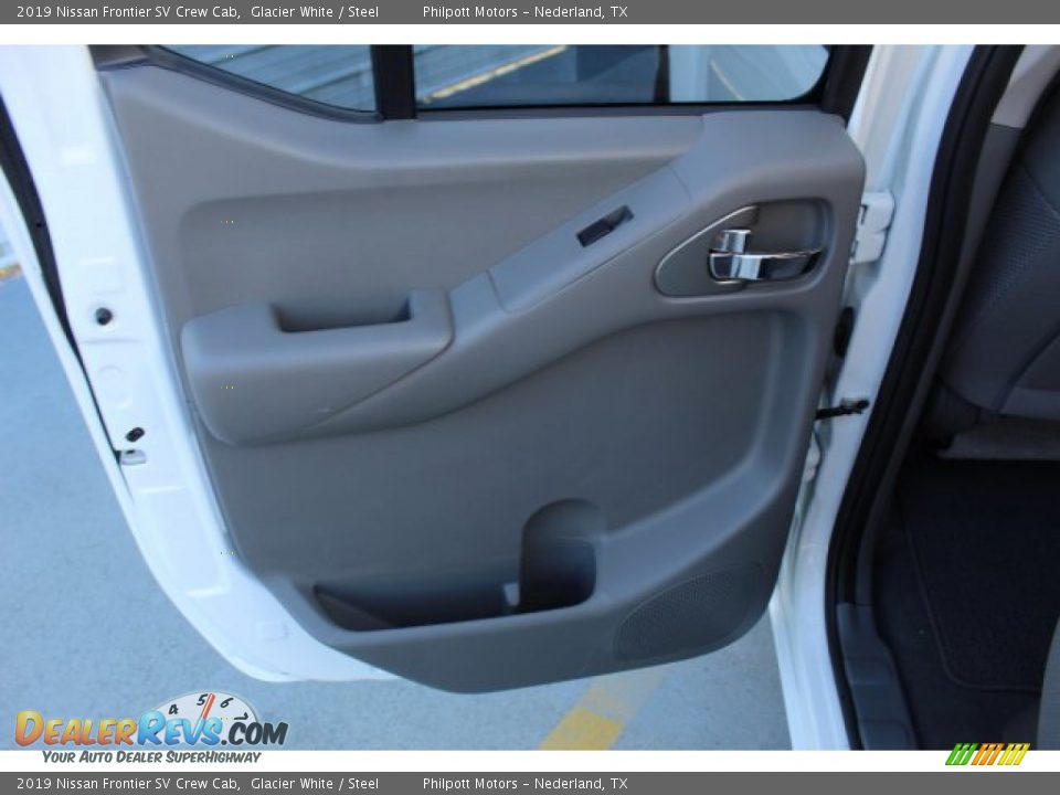 2019 Nissan Frontier SV Crew Cab Glacier White / Steel Photo #13