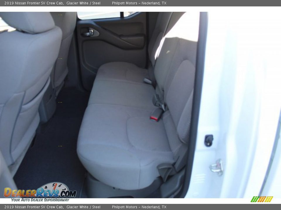 2019 Nissan Frontier SV Crew Cab Glacier White / Steel Photo #14