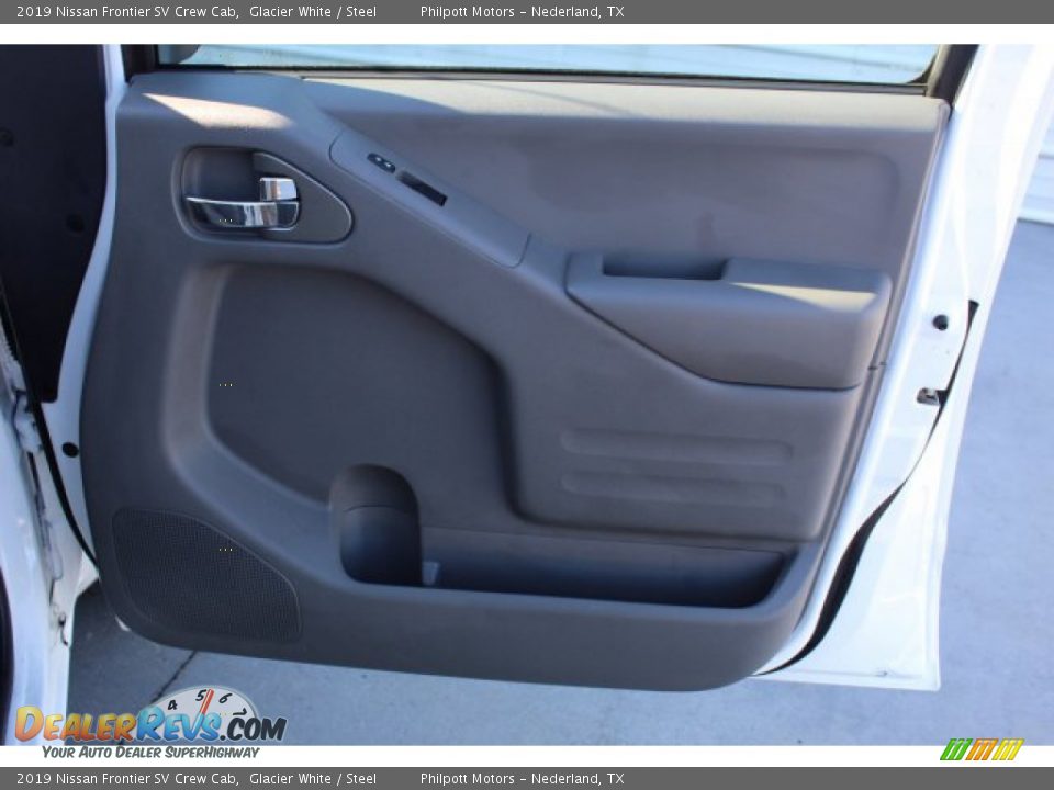 2019 Nissan Frontier SV Crew Cab Glacier White / Steel Photo #18
