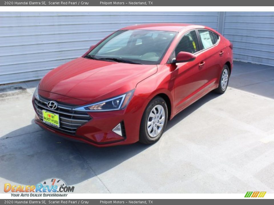 2020 Hyundai Elantra SE Scarlet Red Pearl / Gray Photo #4
